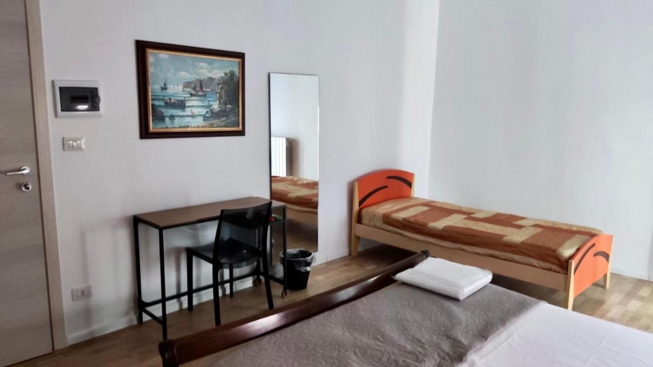 Bed and breakfast Dimora Rudiae Lecce Extérieur photo