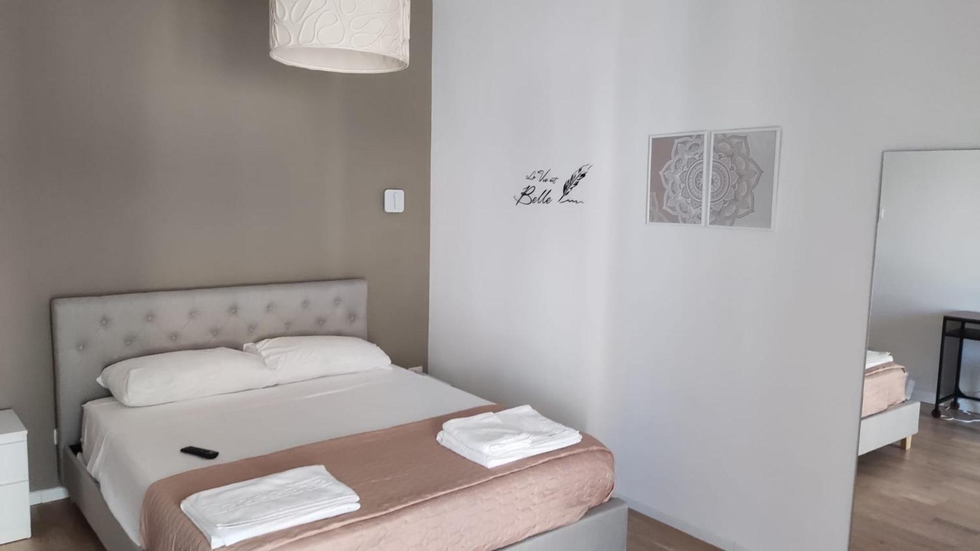 Bed and breakfast Dimora Rudiae Lecce Extérieur photo